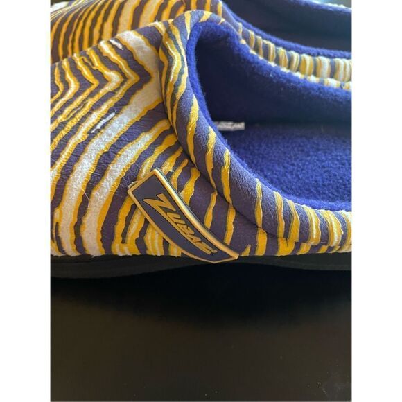 Zubaz Purple and Gold Slippers (SZ 9-10) - Picture 2 of 5